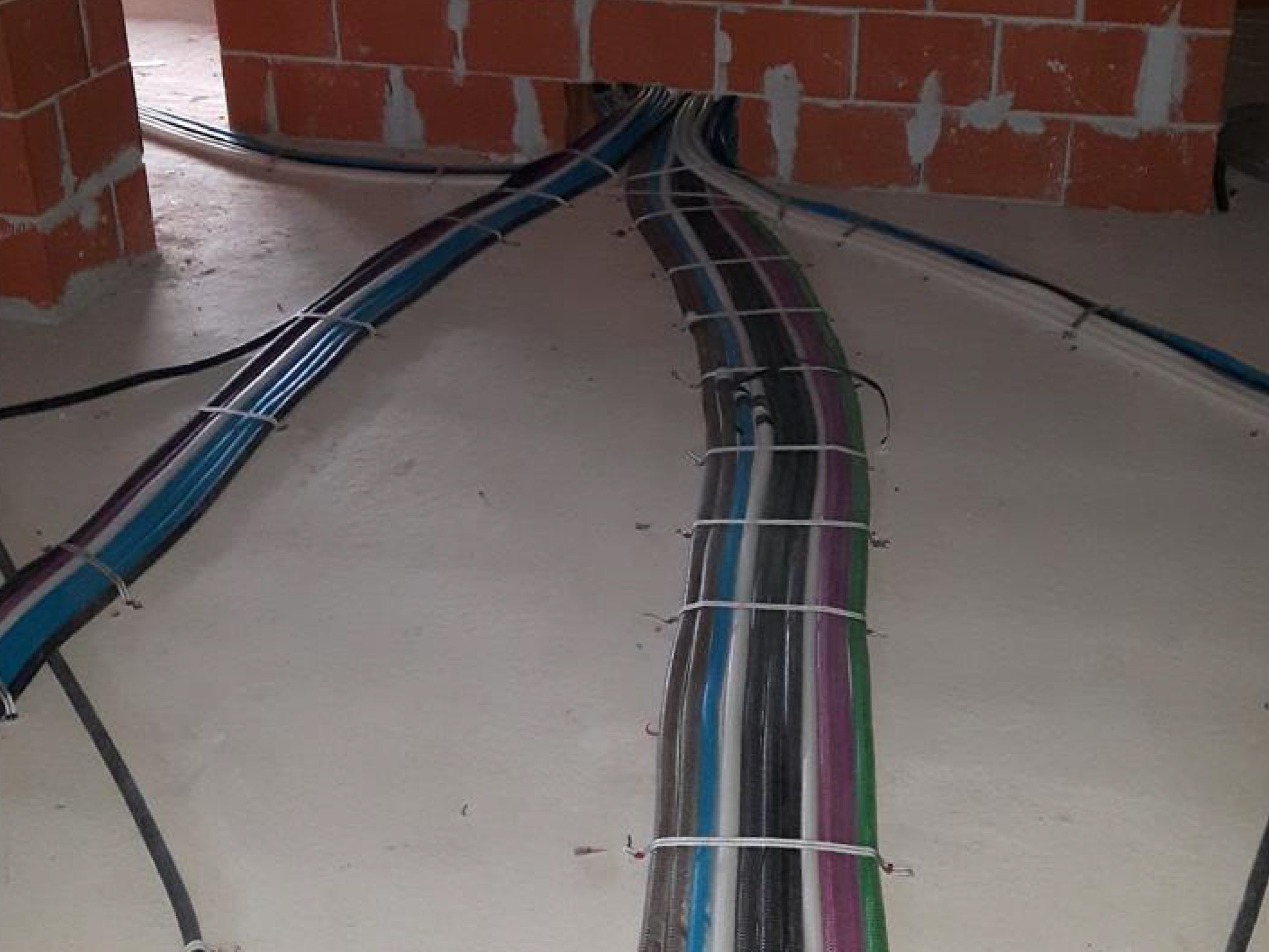 Impianti elettrici e civili-01
